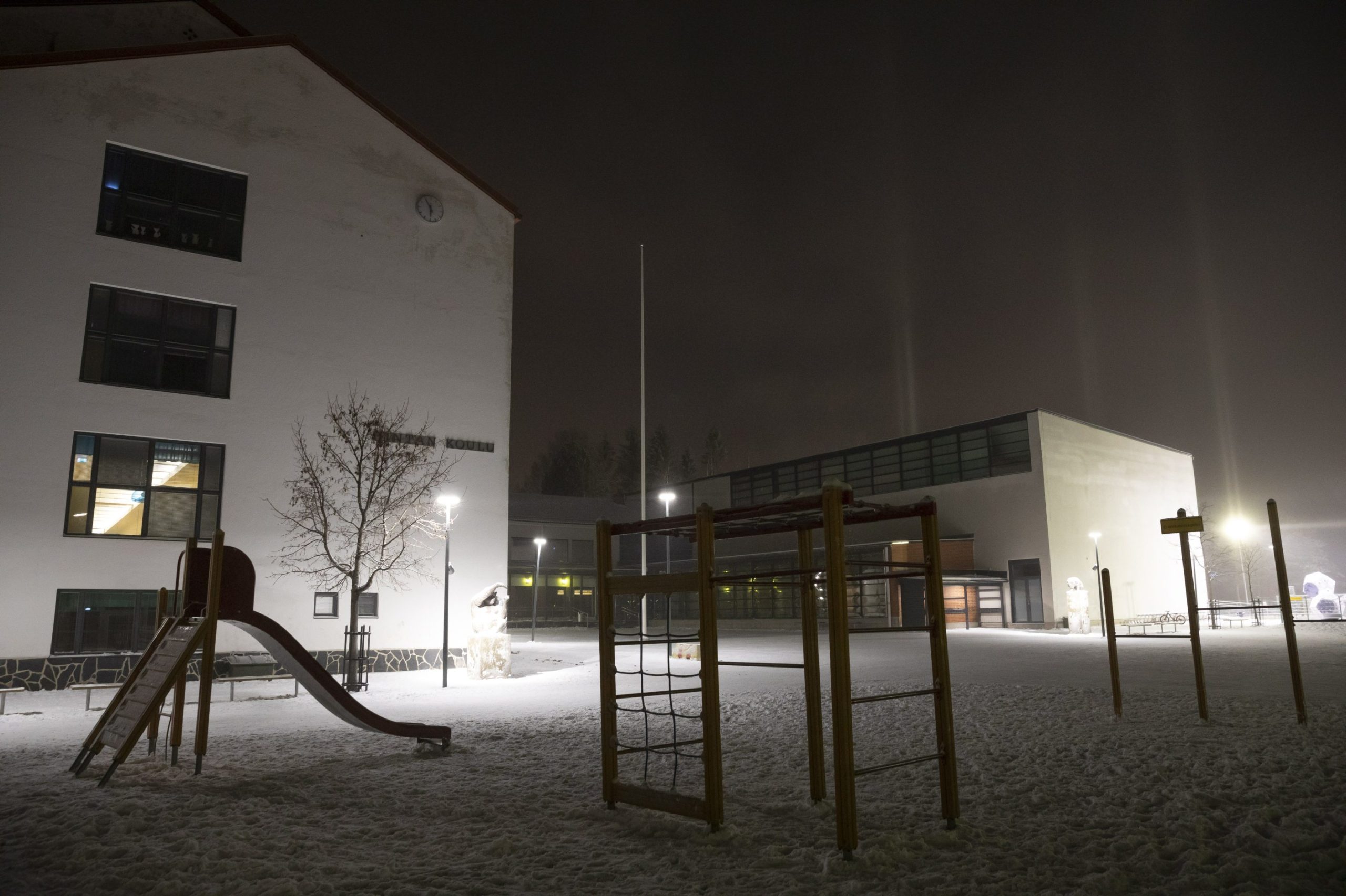 Lapsi löytyi kuolleena oululaisesta Hintan koulusta iltapäivällä – huominen  alkaa kriisityöllä 
