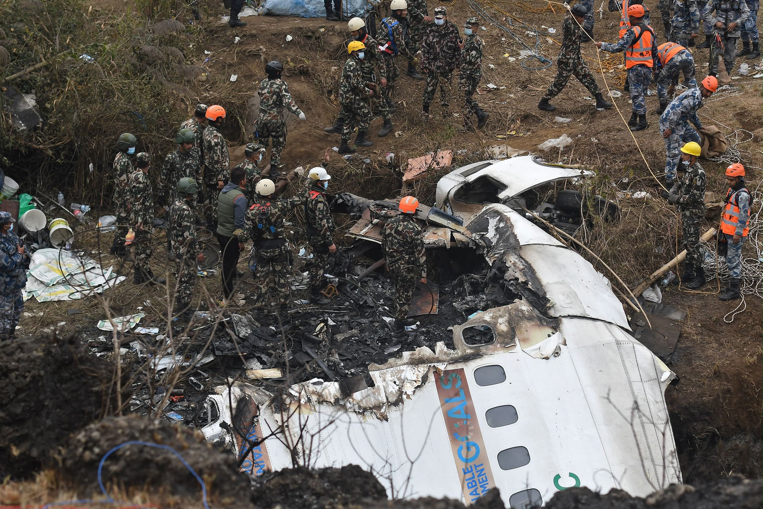 Крушение самолета последние новости сегодня. Катастрофа ATR 72 В Покхаре. Авиакатастрофа в Непале 2023. Катастрофа в Непале самолета.